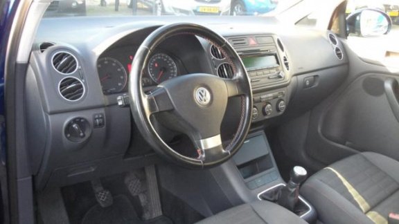 Volkswagen Golf Plus - 1.6 FSI Comfortline Airco Cruise Trekhaak NAP Nette Auto - 1