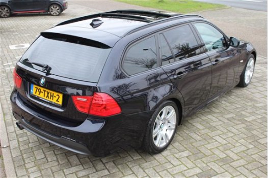 BMW 3-serie Touring - 325i AUTOM 6CIL M SPORT EDITION M-PAKKET PANO XENON LEER 164000KM - 1