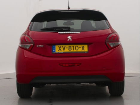 Peugeot 208 - 1.2 82pk Signature | Navigatie | Parkeersensoren | Airco | - 1