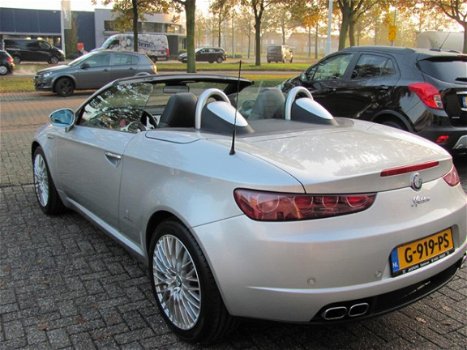 Alfa Romeo Spider - 3.2 JTS Q4 Exclusive - 1