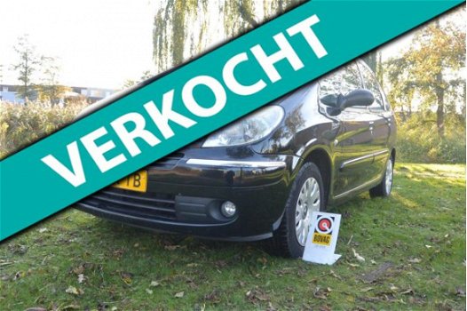 Citroën Xsara Picasso - 1.6i-16V Caractère *airco*cruise*eerste eigenaar - 1