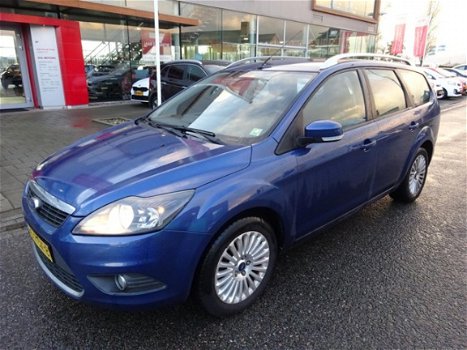 Ford Focus Wagon - 1.6 Titanium *NAVIGATIESYSTEEM / CLIMATE CONTROL - 1