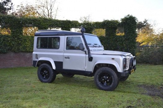 Land Rover Defender - 90 - 1