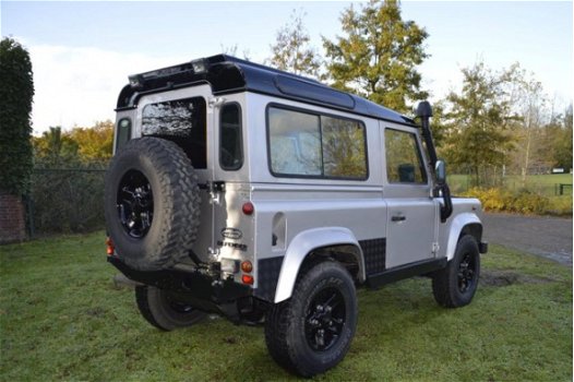 Land Rover Defender - 90 - 1