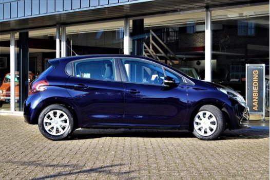 Peugeot 208 - 1.2 82pk AUT. 5drs ✅NAP| Navi| Orig. NL| 9-2017| 1e eig.| Airco| Cruise| Audio met BT| - 1