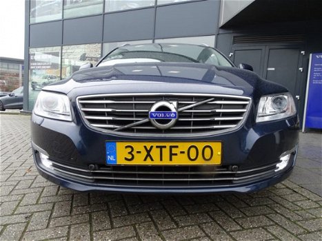 Volvo V70 - D2 Aut. Nordic+ Luxury Line - 1