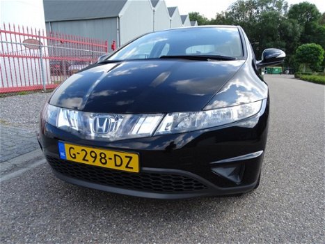 Honda Civic - 1.8 Comfort 