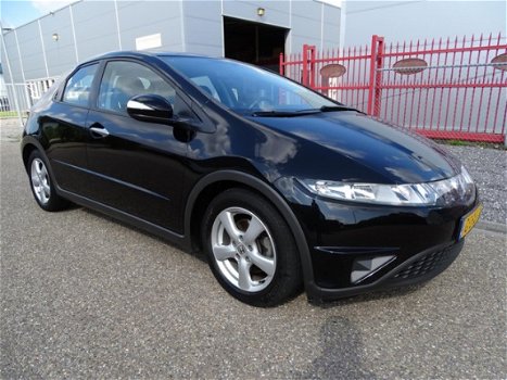 Honda Civic - 1.8 Comfort 