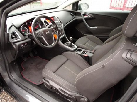 Opel Astra GTC - 1.4 Turbo Sport 