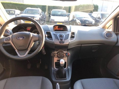 Ford Fiesta - 1.25 Limited 5-deurs airco elektrische ramen+spiegels dealeronderhoud usb aux cd eerst - 1