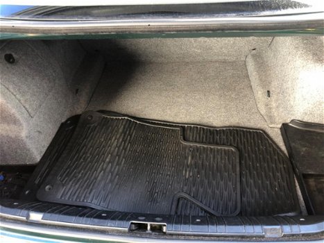BMW 3-serie - 328i Executive Comfort Automaat Vol opties schuifdak leer navi parkeersensoren stoelve - 1