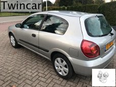 Nissan Almera - 1.8 Visia 3-DRS AIRCO