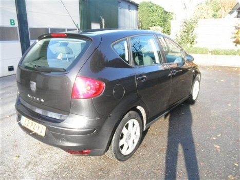 Seat Altea - 1.6 Stylance Automatische Airco, Cruise control - 1