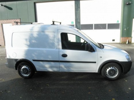 Opel Combo - 1.3 CDTi Base Stuurbekrachtiging, Dakdragers - 1