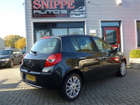 Renault Clio - 1.2 TCE Collection -5DRS.-AIRCO-CRUISE-LMV-PDC ACHTER - 1