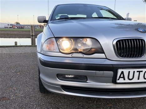 BMW 3-serie - 325xi /LPG-G3/Xenon/Clima/Cruise/Youngtimer - 1