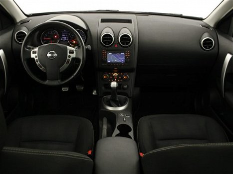 Nissan Qashqai - 1.6 Visia | Panoramadak | Achteruit rij camera | Navigatie | Licht metalen velgen | - 1