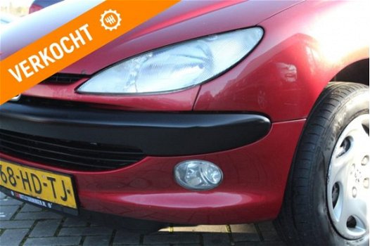 Peugeot 206 - 1.4 XT | 5 DEURS | NW APK | ELEK PAKKET - 1