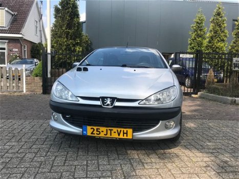 Peugeot 206 CC - 1.6-16V - 1