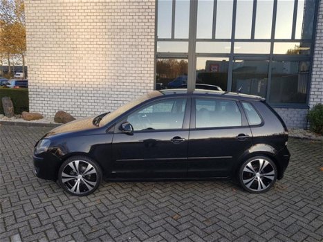 Volkswagen Polo - 1.4-16V Sportline Full Leder Navi Airco 5 deurs Zie foto's - 1