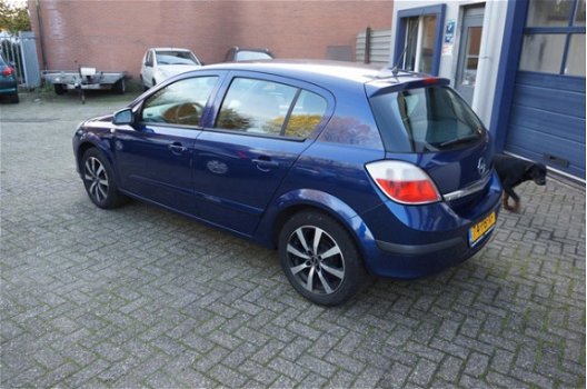 Opel Astra - 1.4 Enjoy nieuwe distributie ketting - 1