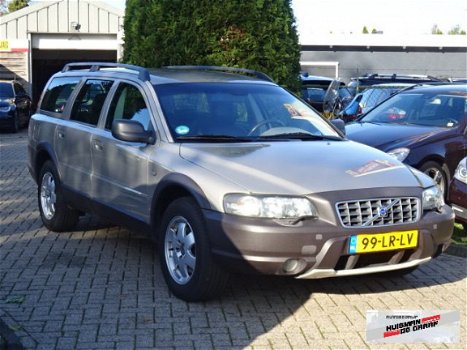 Volvo XC70 - 2.5T Automaat Cross Country 2003 Youngtimer - 1