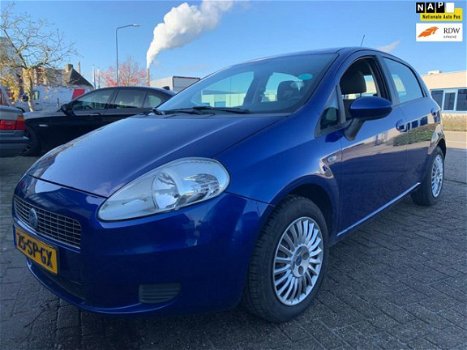 Fiat Grande Punto - 1.2 Dynamic APK NIEUW 17-11-2020 Airco 5 deurs - 1