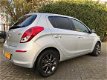 Hyundai i20 - , Clima, cruise control, Led, parkeersensoren, half leder - 1 - Thumbnail