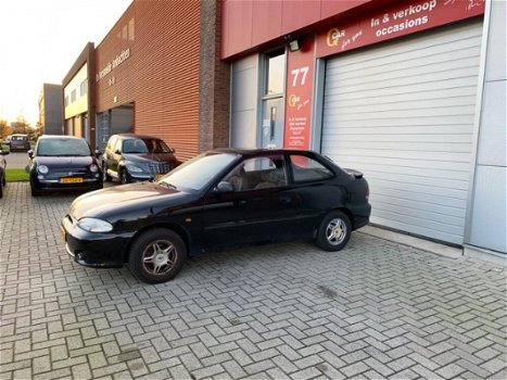 Hyundai Excel - 1.3i LS , NAP, 1STE EIGENAAR - 1