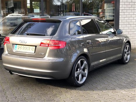 Audi A3 Sportback - 1.2 TFSI S-Line Xenon, Navi, Org. NL auto Bovag gar - 1