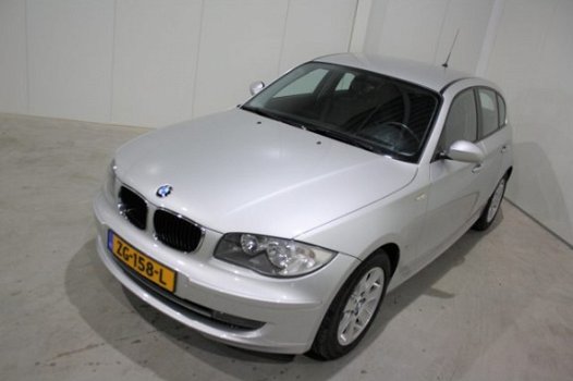 BMW 1-serie - 116i Business Line Stoelverwarming PDC - 1