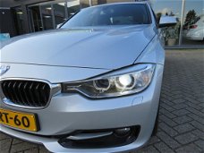 BMW 3-serie - 320i EfficientDynamics Edition High Executive /2E EIG/LEDER/NAVI/XENON/STOELVERWARMING