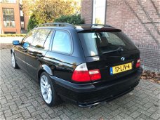 BMW 3-serie Touring - 325i Executive Automaat/Youngtimer/Airco/Cruise/Navi