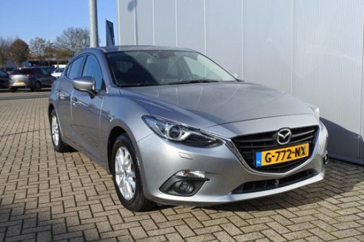 Mazda 3 - 3 1.5 TS+ | Rijklaar geen afleveringskosten | 2 jaar Garantie | Navigatie | Cruise Control - 1