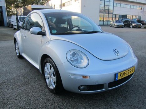 Volkswagen New Beetle - 1.6 Trendline AIRCO LMV APK 11-2020 146000 KM - 1