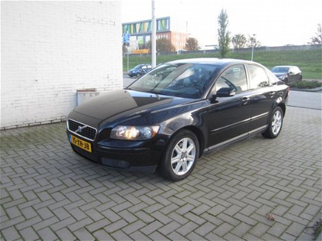 Volvo S40 - 2.4i - 1