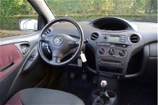 Toyota Yaris - 1.3 VVT-i S-Line AIRCO / APK tot 11.2020