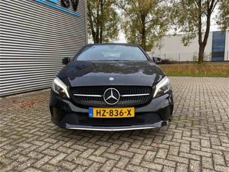 Mercedes-Benz A-klasse - 180 d Ambition LED Navigatie Sportstoelen PDC BTW Auto - 1