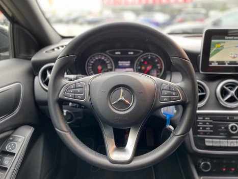 Mercedes-Benz A-klasse - 180 d Ambition LED Navigatie Sportstoelen PDC BTW Auto - 1