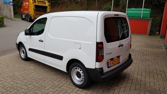 Citroën Berlingo - GB 1.6 BlueHDi 75pk 2pl Club Economy Airco/Bleutooth/Cruise controle rijklaarprij - 1