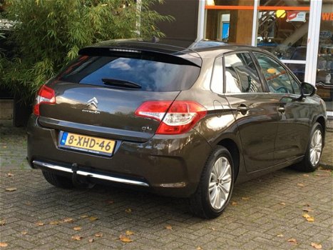 Citroën C4 - Exclusive 130pk *glazen dak*navigatie*trekhaak*53.188km - 1