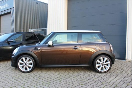 Mini Mini Cooper - 1.6 Business Line /Rijklaar/Navigatie/Panoramadak/Half leer/Harman en Kardon/Luxe - 1