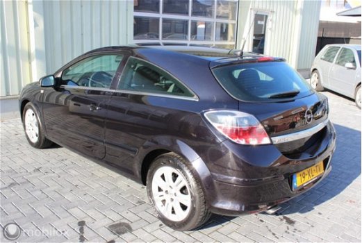 Opel Astra GTC - 1.4 Executive, Half leder, Navi, CruiseControl, Zwart metallic 1.4 Executive - 1