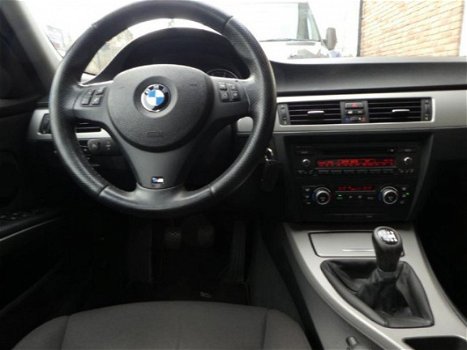 BMW 3-serie - 316i Executive / Clima / Dealeronderhouden - 1
