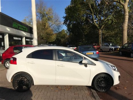 Kia Rio - 1.2 CVVT Plus Pack 2e Eigenaar/Nieuwe Apk/Airco/Elec Ramen - 1