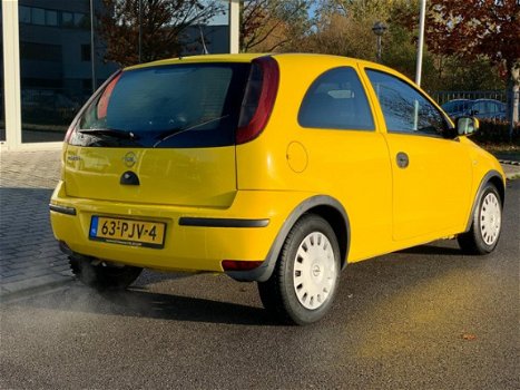 Opel Corsa - 1.0-12V Rhythm Airco Elektr. ramen APK 2005 - 1