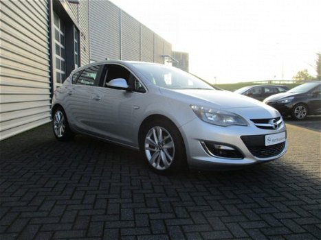 Opel Astra - 1.4 Turbo Sport Navigatie, 18 inch velgen, AGR Stoelen, Parkeersensoren, Nieuw Model - 1