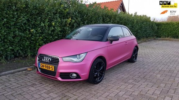 Audi A1 - 1.2 TFSI Ambition Pro Line Business Zeer Uniek Zwart/Roze Gewrapt - 1