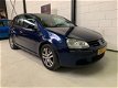 Volkswagen Golf - 1.6 Sportline * 5 DEURS * Airco * NAP - 1 - Thumbnail