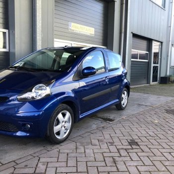 Toyota Aygo - 1.0-12V Sport AC, NAP en LM velgen - 1